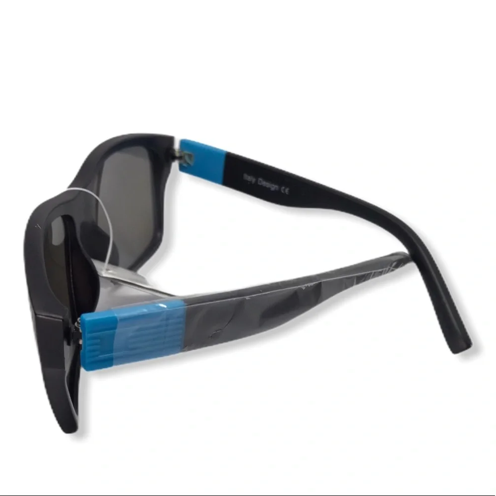 Black and Blue Mirrored Sunglasses Retro Deadstock Unisex Minimalist Style